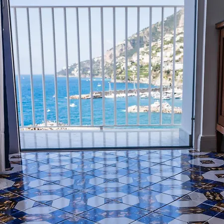 Ξενοδοχείο Marina Riviera 4*