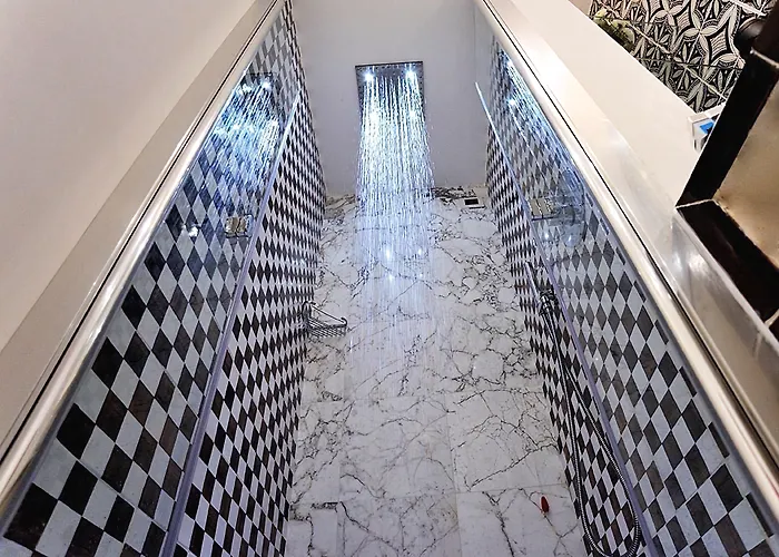 Marina Riviera Szálloda