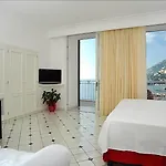 Marina Riviera