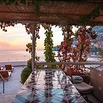 Marina Riviera Hotel