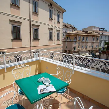 Marina Riviera Hotell