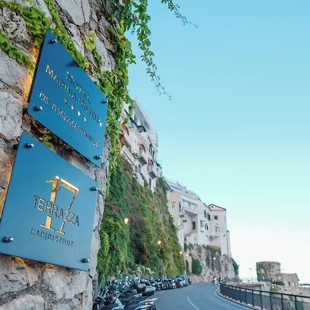 Marina Riviera Hotel 4*
