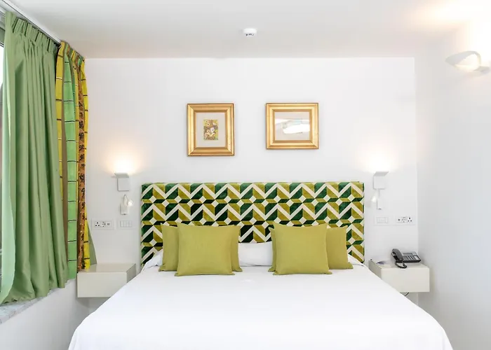 Hotel Marina Riviera 4*