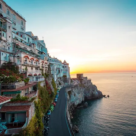 Marina Riviera Готель 4*